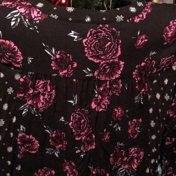 Torrid top - Picture 7 of 8